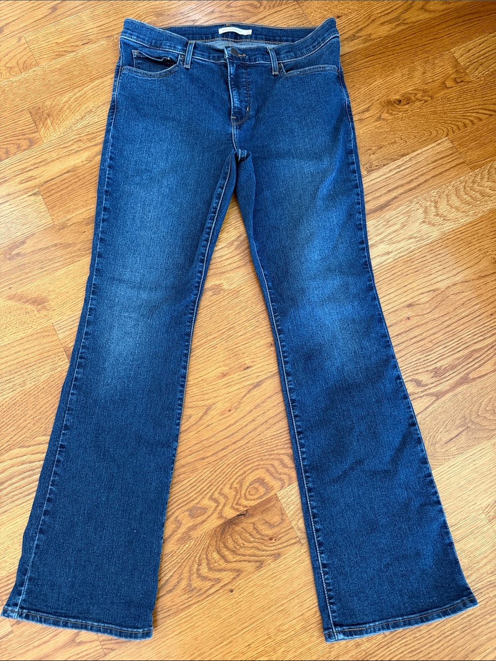 Levi’s 315 Shaping Bootcut Jeans W31 L32 Dark Wash Stretch